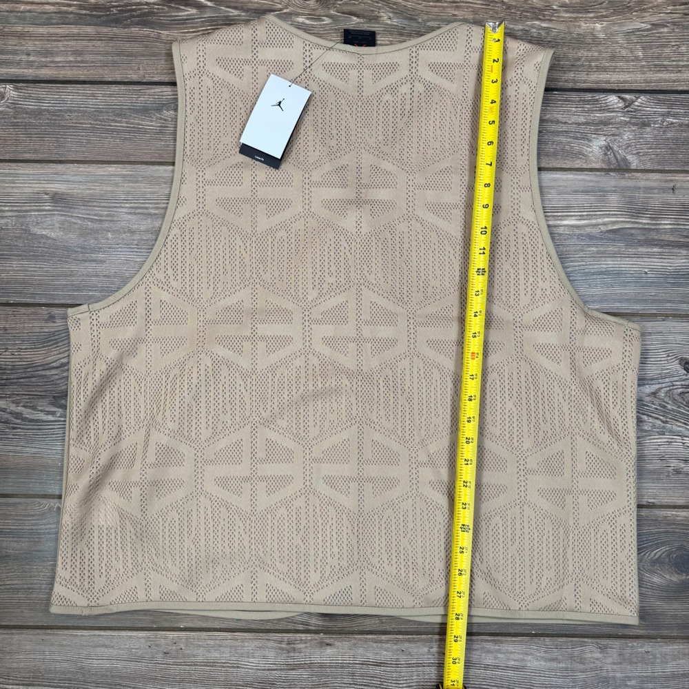 Nike Jordan Brand Mens Utility Vest Tan Khaki Mesh Back HF9327-257 XL NWT - Picture 8 of 9